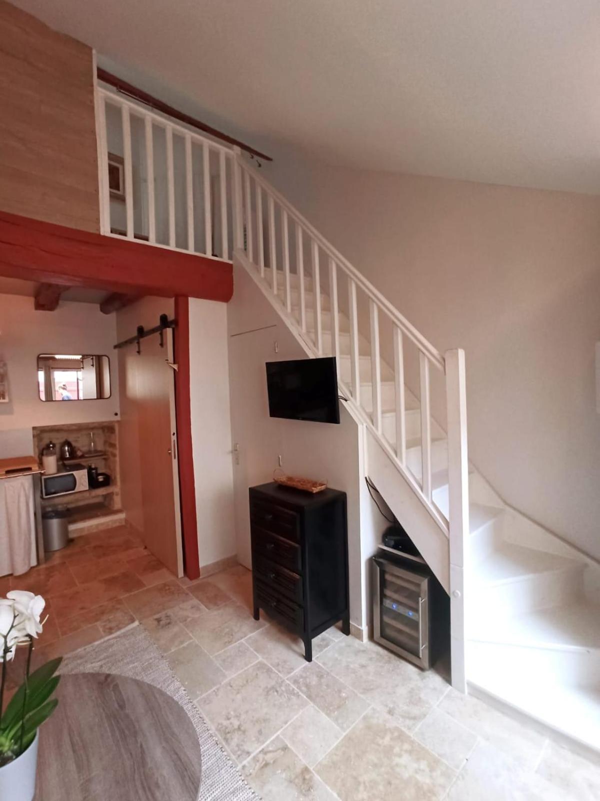 Petite Maison Centre Du Village Noyers-sur-Serein